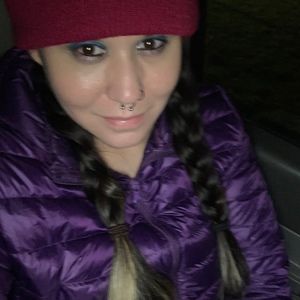 Meet your Posher, Marissa